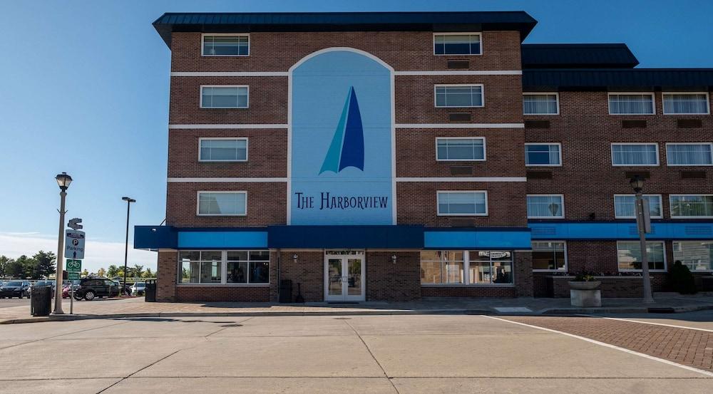 The Harborview on Lake Michigan, Ascend Hotel Collection photo 82
