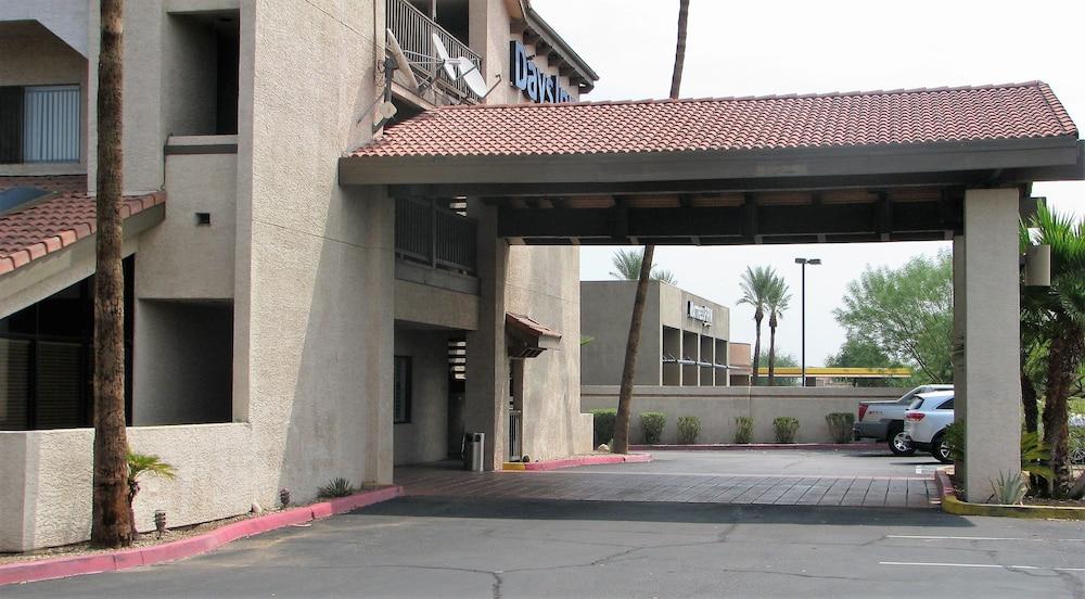 Motel 6 Tempe, AZ – Elliot Road photo 29