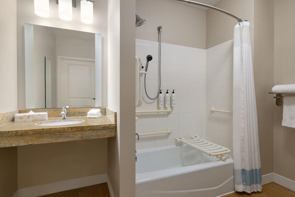 TownePlace Suites Williamsport photo 19