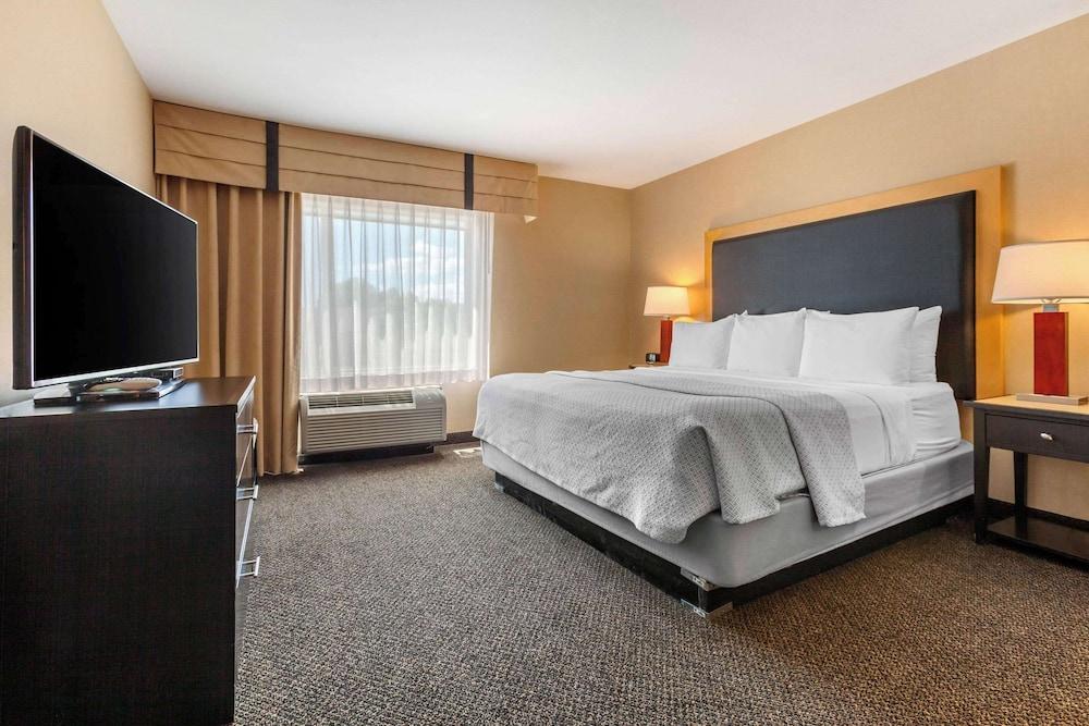 SpringHill Suites by Marriott Fort Collins photo 24