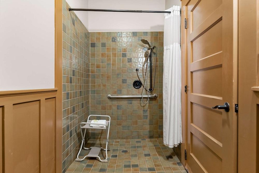 Mccloud Mercantile Hotel photo 43