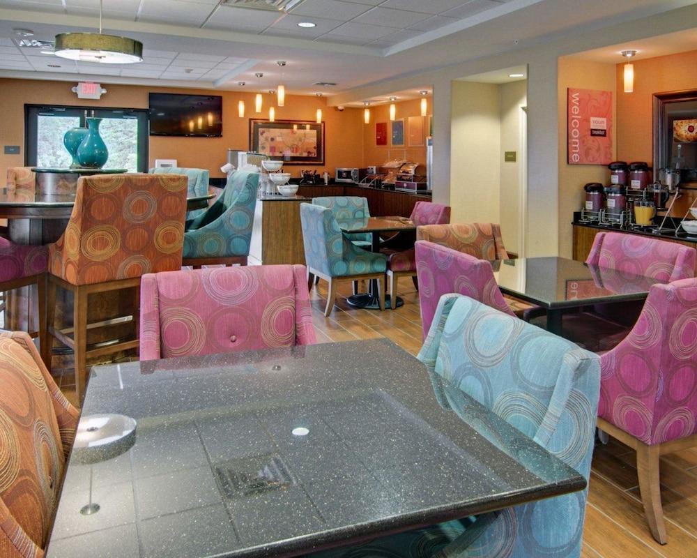 Comfort Suites Texarkana Arkansas photo 18