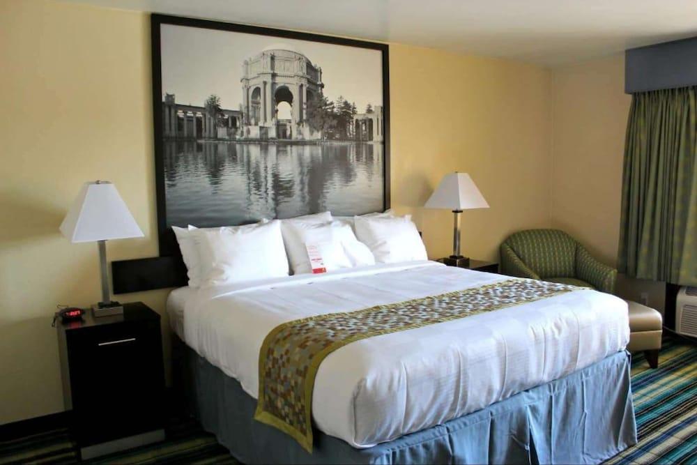 Super 8 by Wyndham Vallejo/Napa Valley photo 24