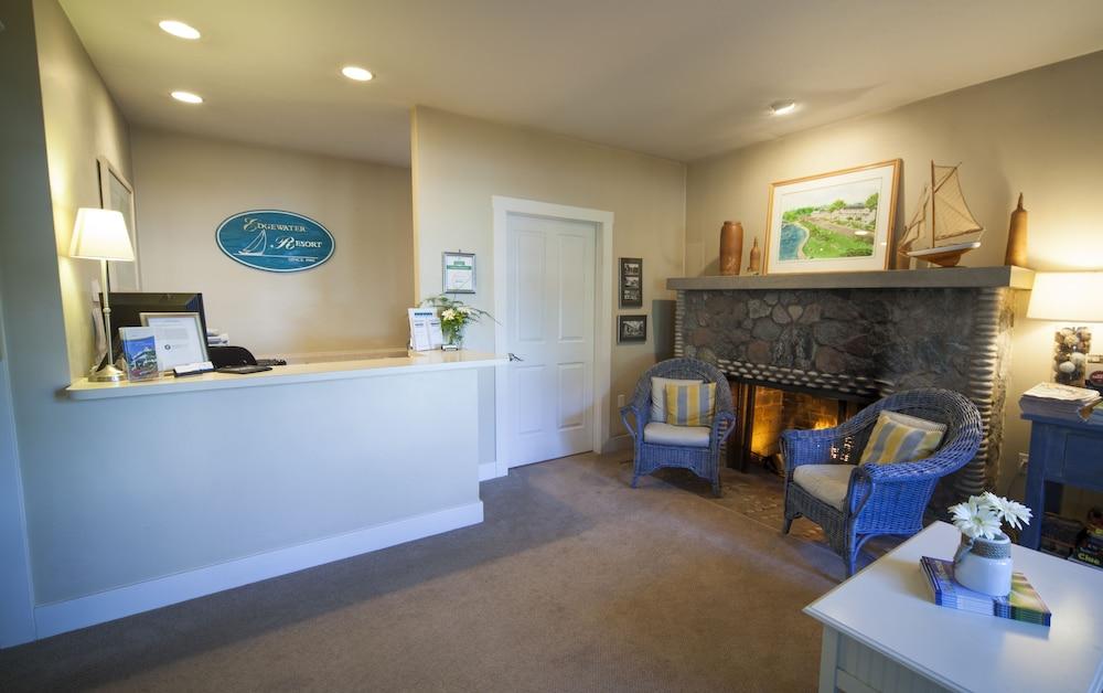 Edgewater Resort photo 6