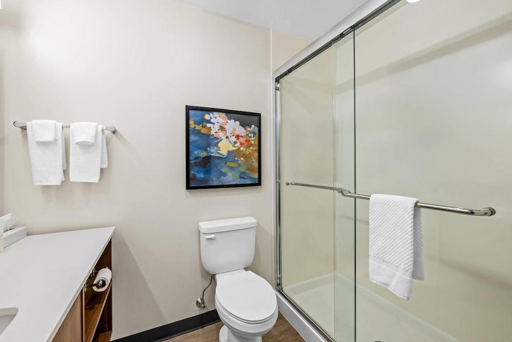 Everhome Suites Rochester Greece photo 34