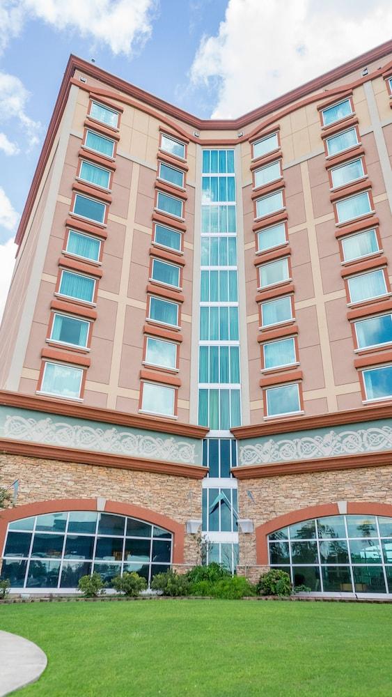 Delta Downs Racetrack Casino Hotel photo 36