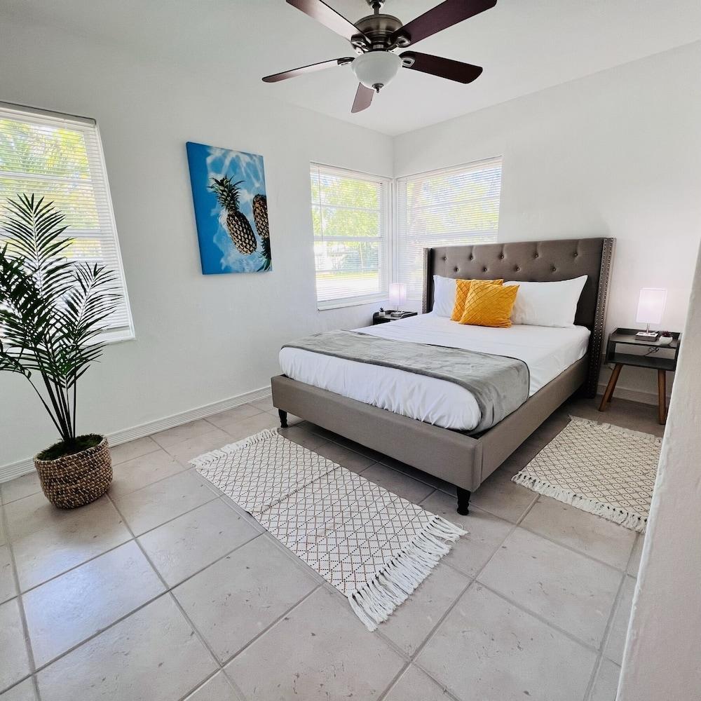 Coco Bay Condos photo 52