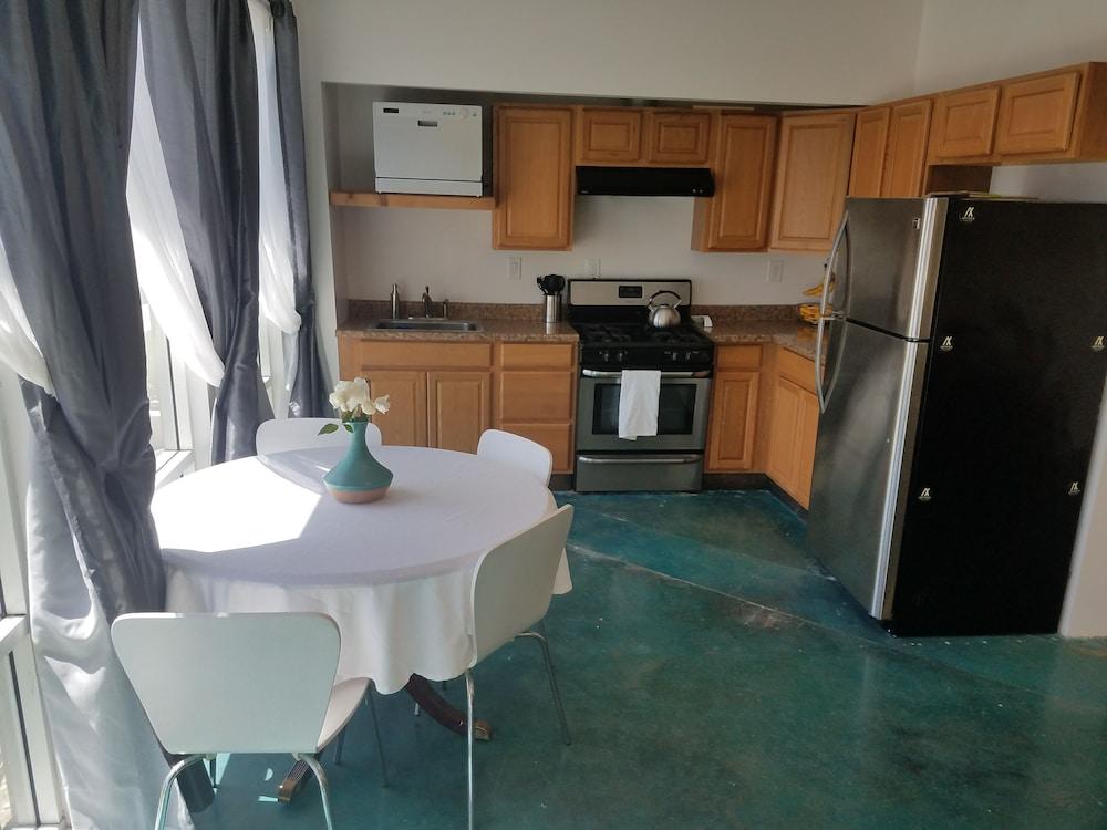 House of Trestles - Hostel photo 48