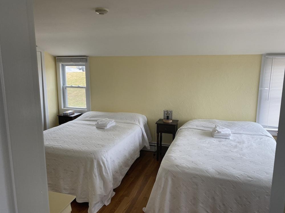 Nauset Beach Inn photo 2