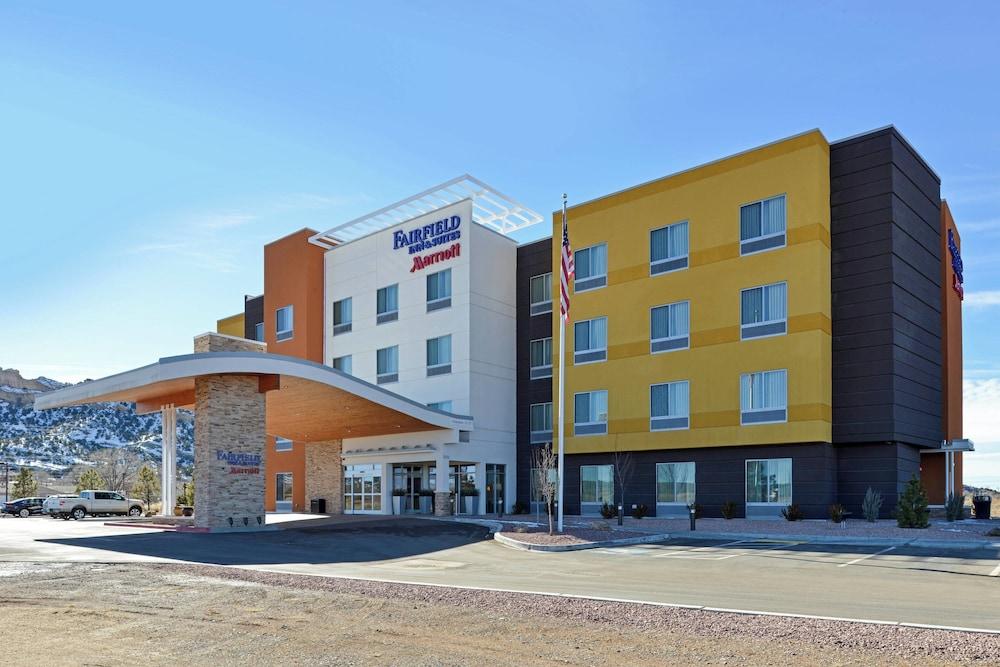 Fairfield Inn & Suites Gallup photo 1