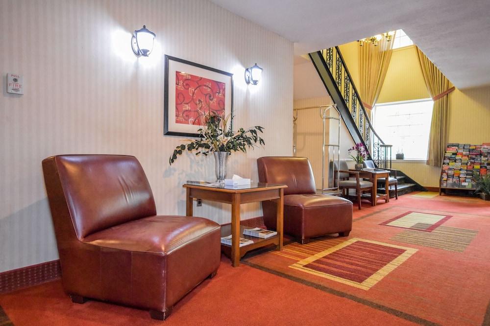Charles River Inn photo 11