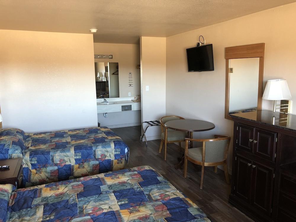 Rosener's Inn and banquet center photo 21
