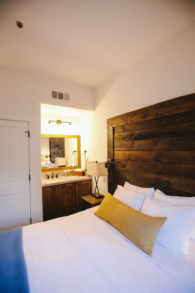 Sunnyside Restaurant & Lodge photo 35