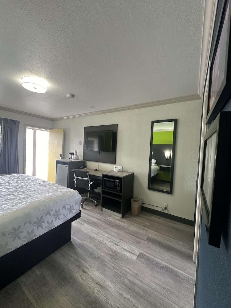Signature Inn Winnemucca photo 17