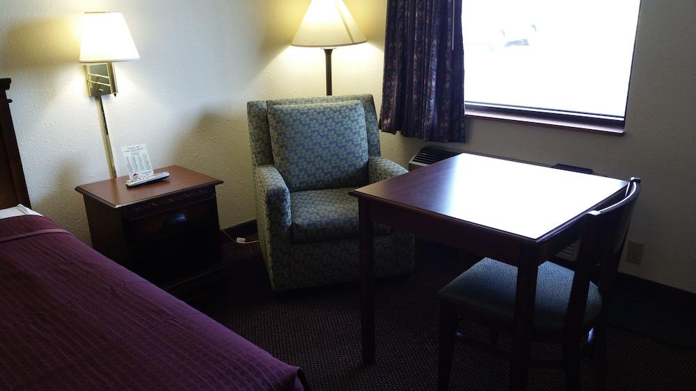 Hoosier Inn photo 11