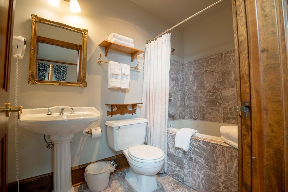 Inn at Cedar Crossing photo 15