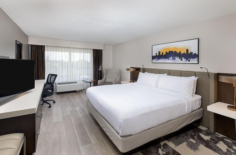 Crowne Plaza Nashville Airport by IHG photo 15