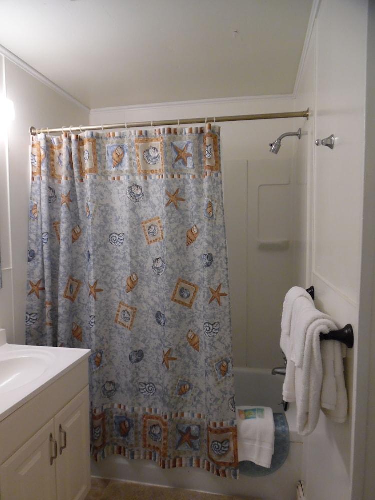 Wachapreague Inn photo 89