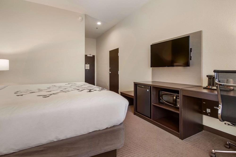 Sleep Inn Boardman photo 6
