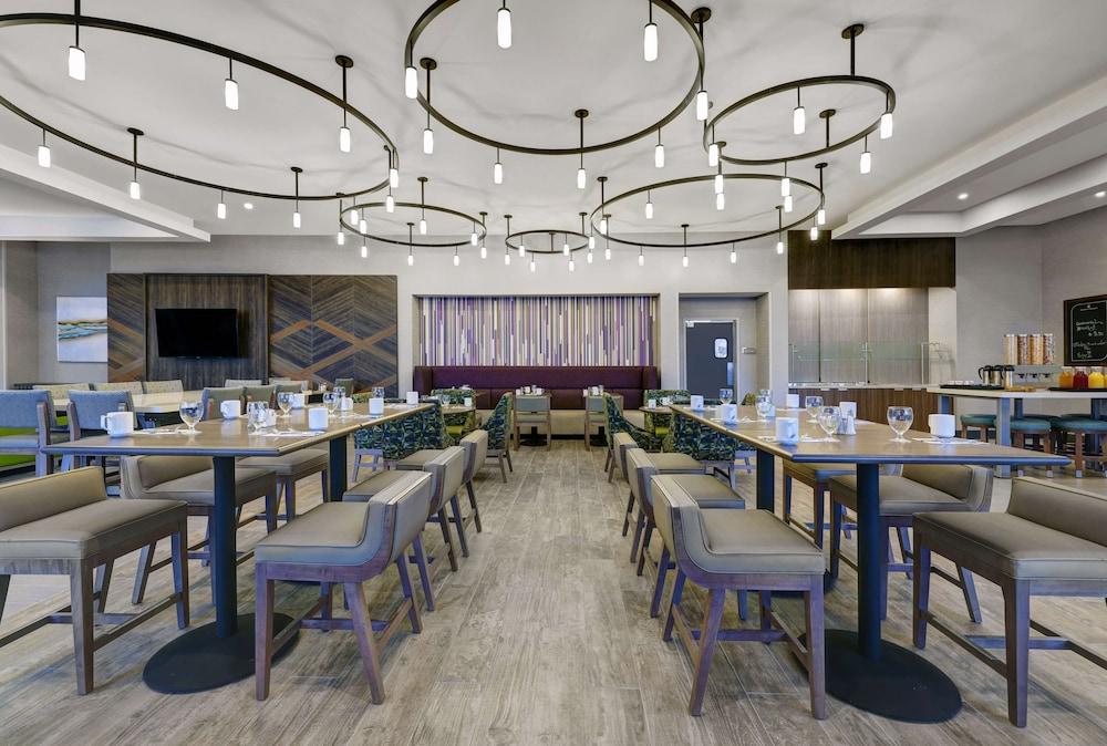 Hilton Garden Inn Manassas photo 2