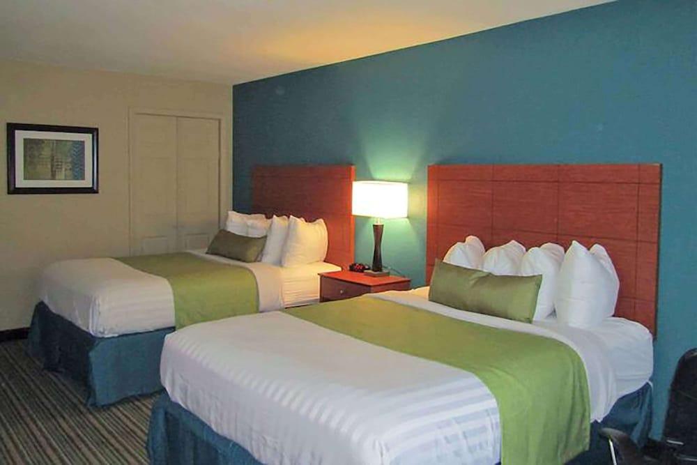 Days Inn by Wyndham Cedartown photo 5