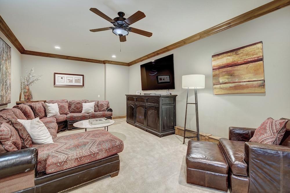 Arrowhead Village, A Vail Resorts Property photo 29