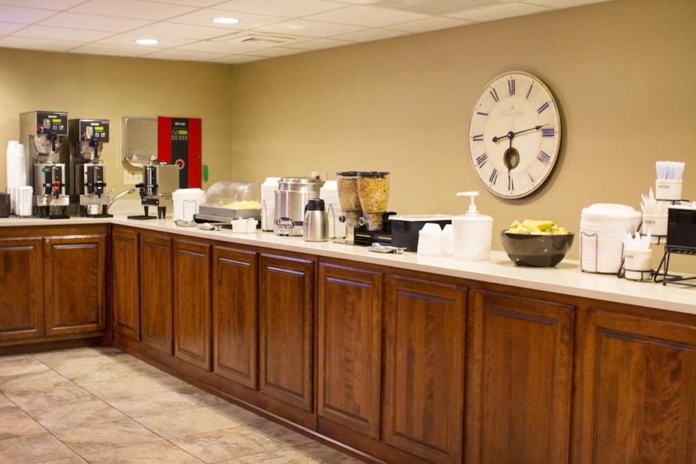 Grand Oaks Hotel photo 26