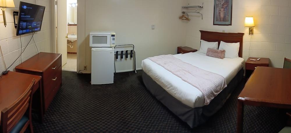 Travel Inn La Junta photo 8