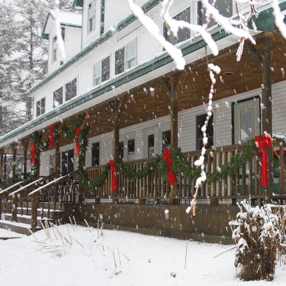 Inn By The River photo 57