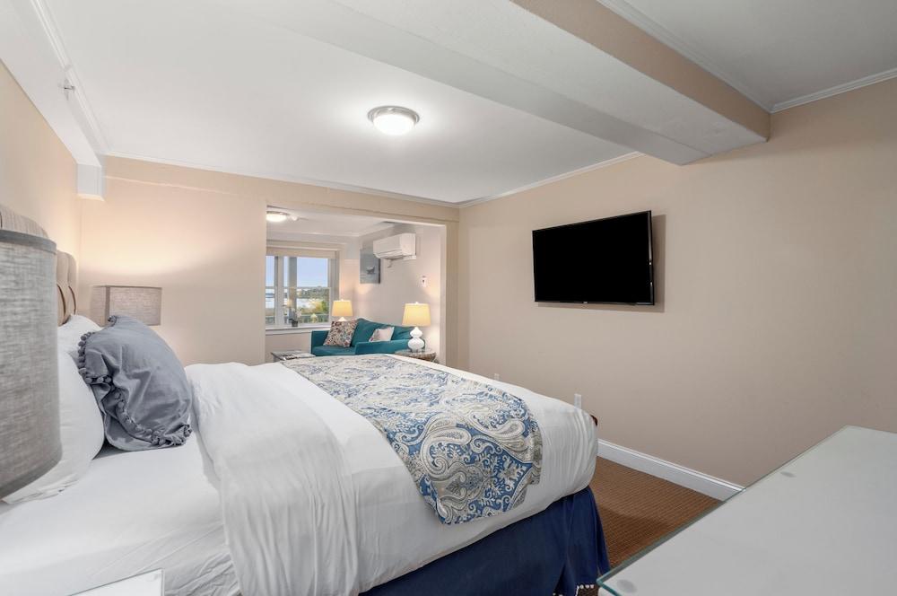 Guest House Suites photo 17