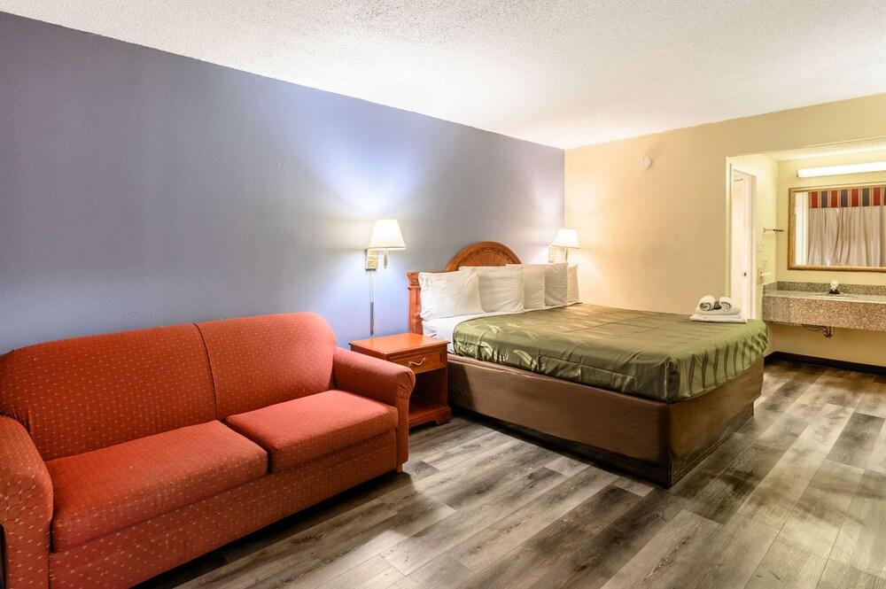 Quality Inn New Orleans I-10 East photo 20