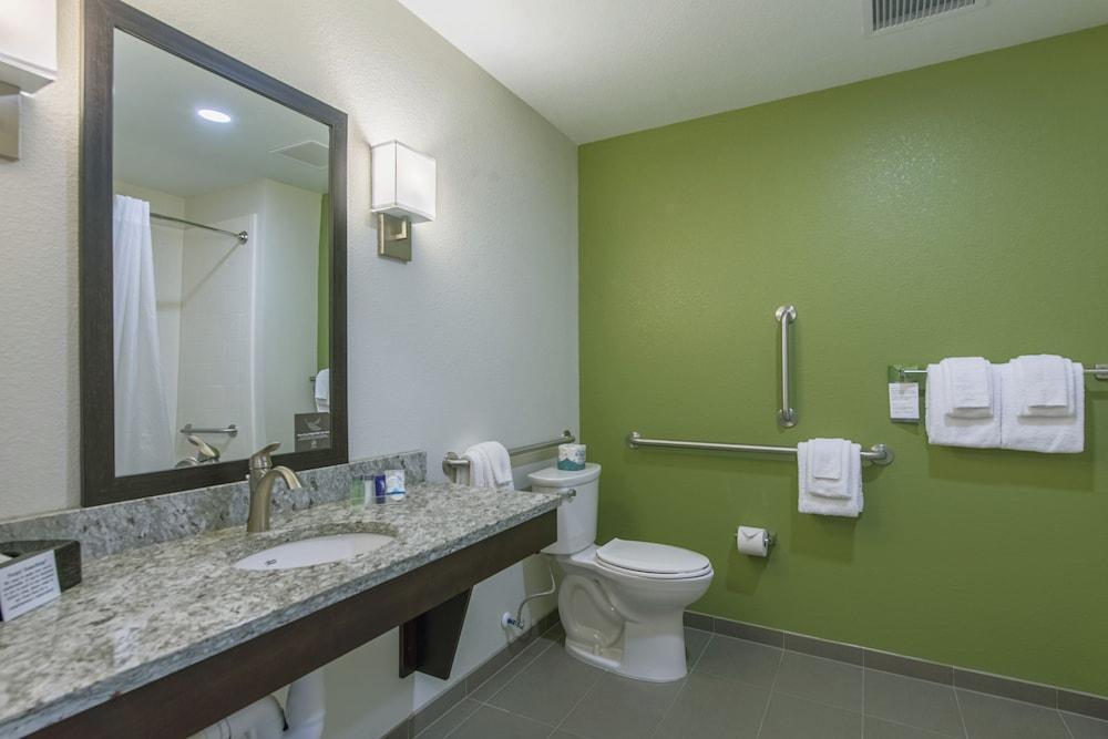 Sleep Inn & Suites Galion photo 26