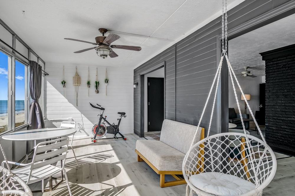 The Beverley Beach House photo 69