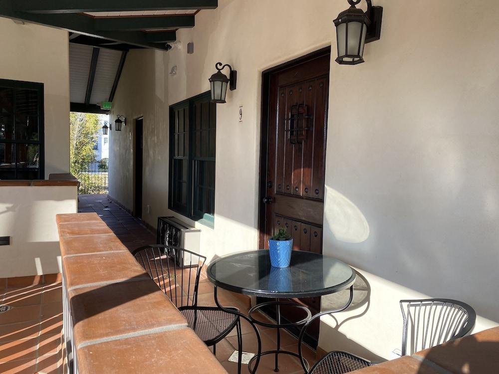 Tide Pool Villas photo 2