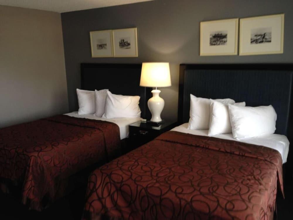 HOTEL SALINA photo 2