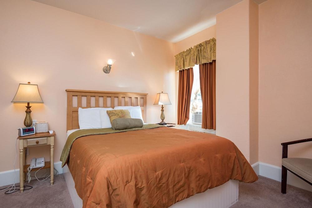 Hotel Condon photo 5