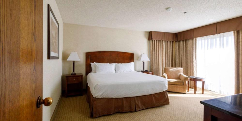 Maverick Hotel and Casino by Red Lion Hotels photo 21