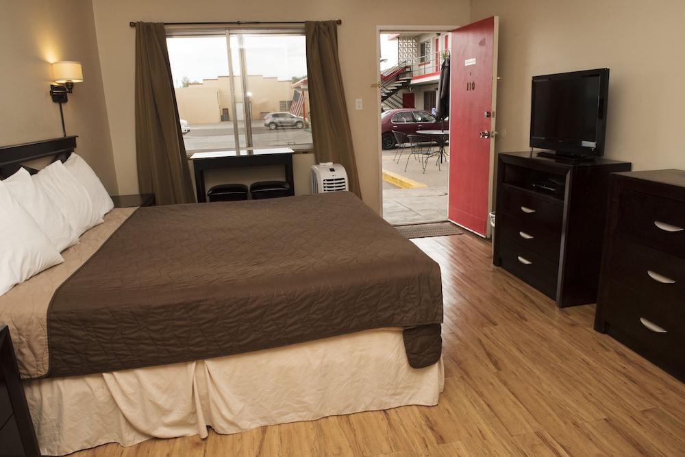 Travel Inn photo 12