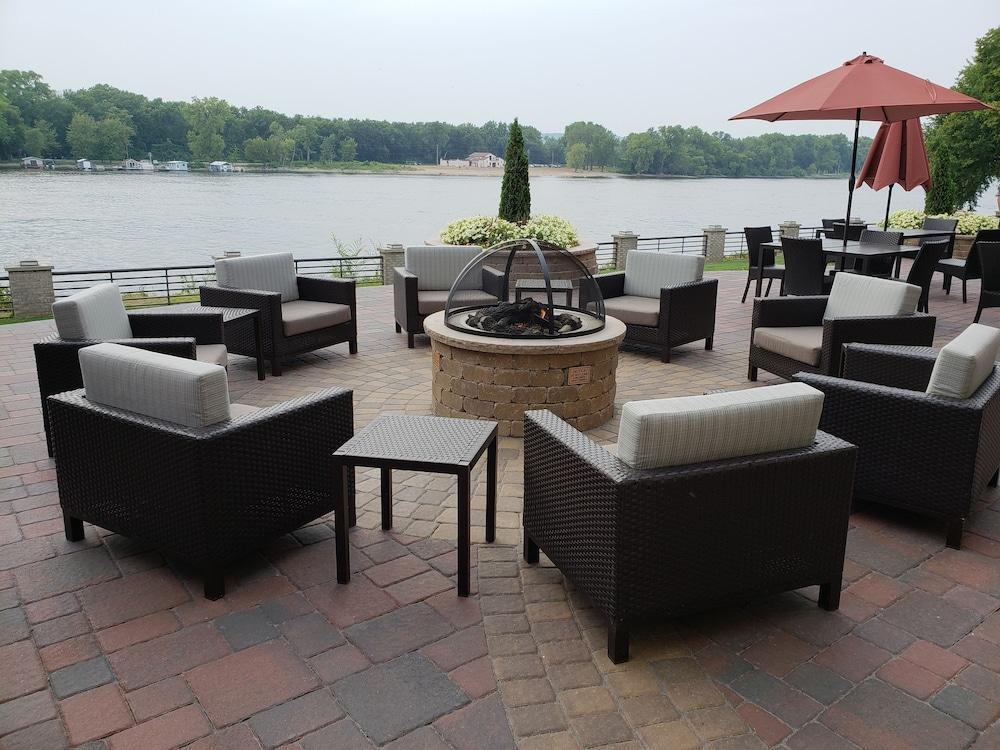 Courtyard by Marriott La Crosse photo 73