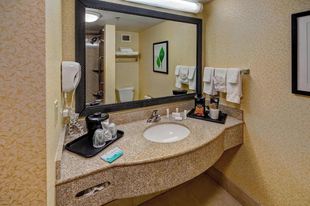 Spark by Hilton Murfreesboro photo 10