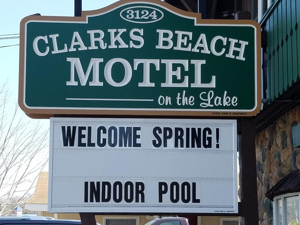 Clark's Beach Motel photo 15