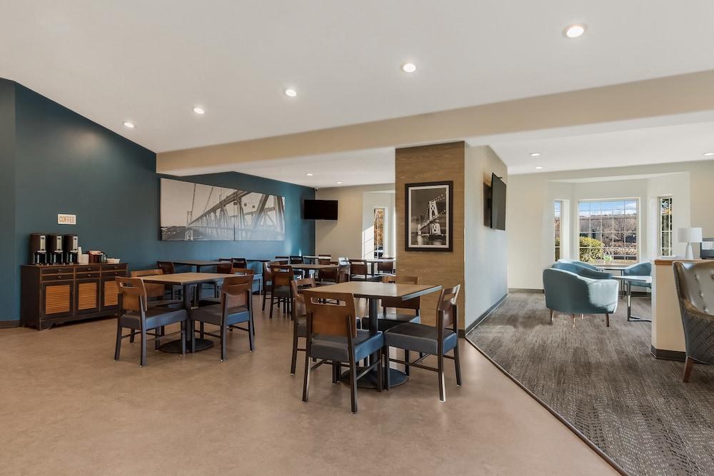 SureStay Plus Hotel by Best Western Highland Poughkeepsie photo 26