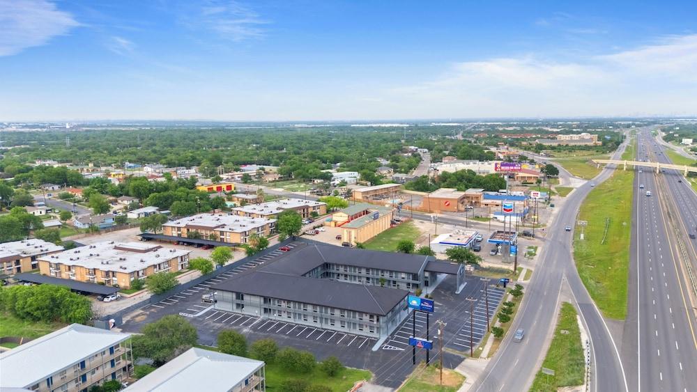 Baymont by Wyndham San Antonio Near Lackland AFB photo 36