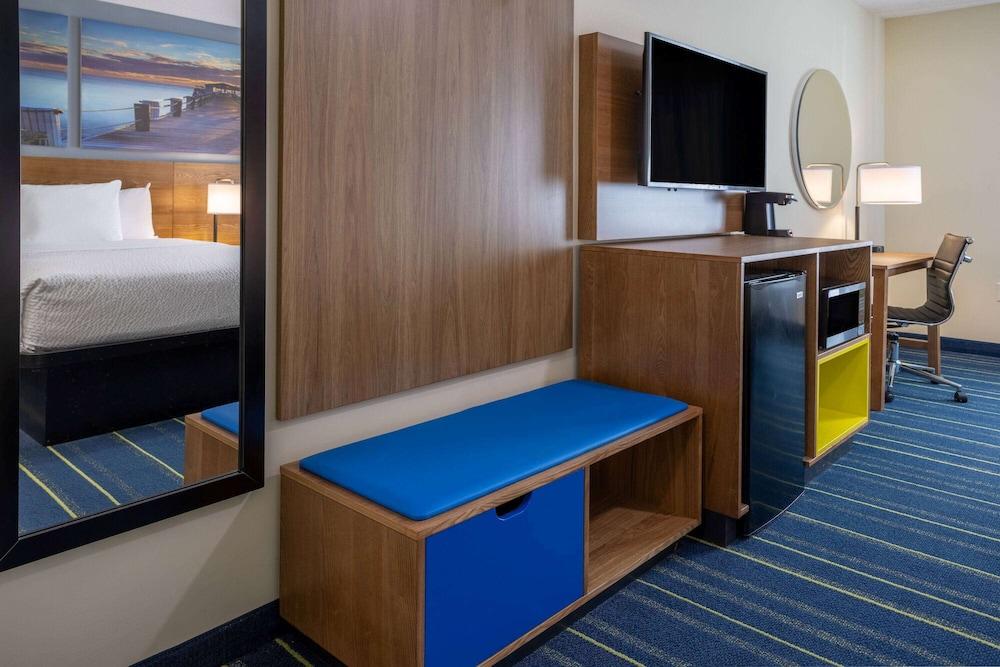 Days Inn by Wyndham Grayson photo 24