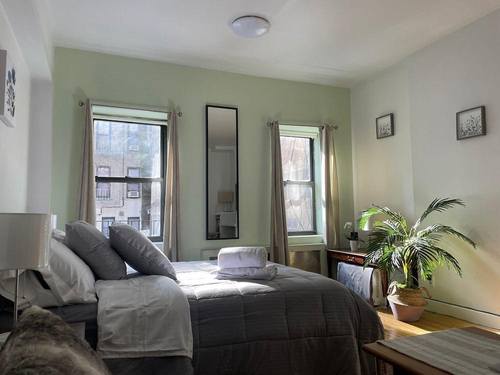 Heart of New York Suites photo 4