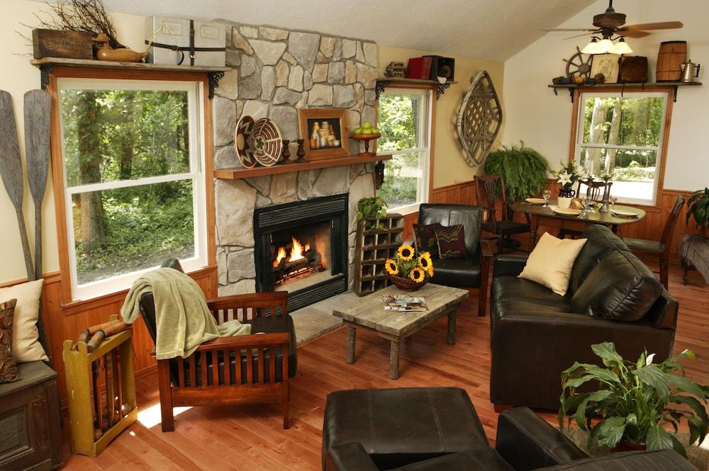 Lake Lucerne Resort & Ranch photo 20