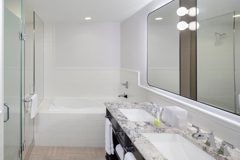 Le Meridien Washington, D.C., The Madison photo 72