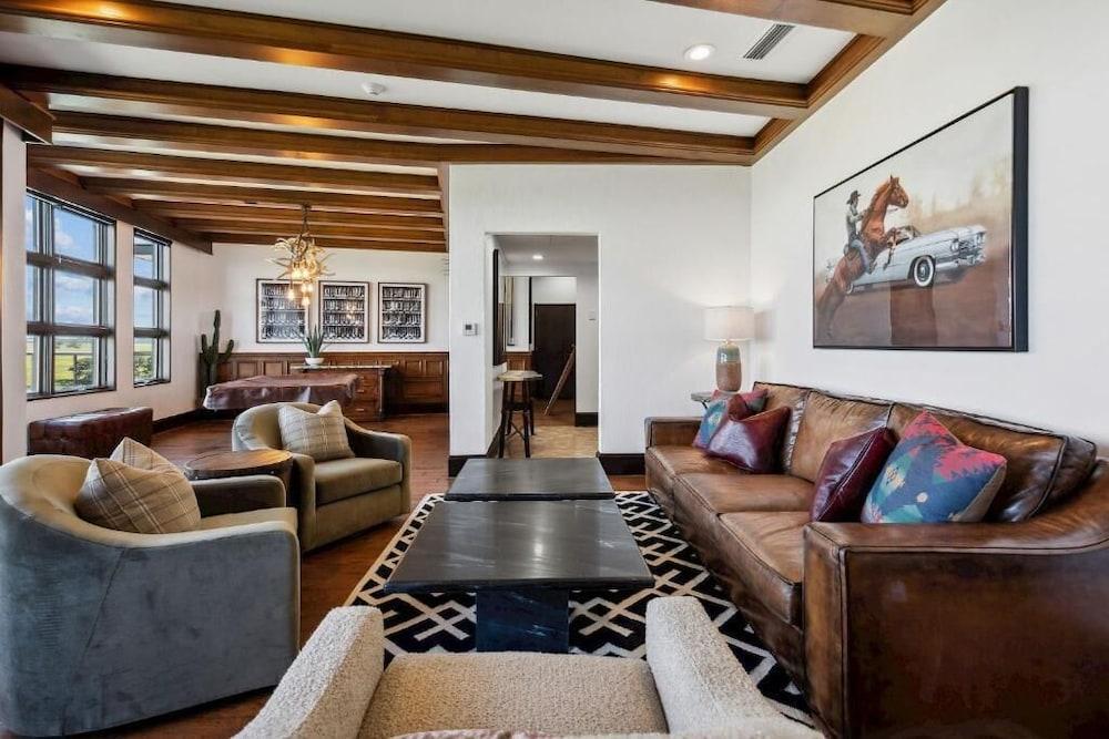 Rough Creek Lodge Ranch and Resort photo 5