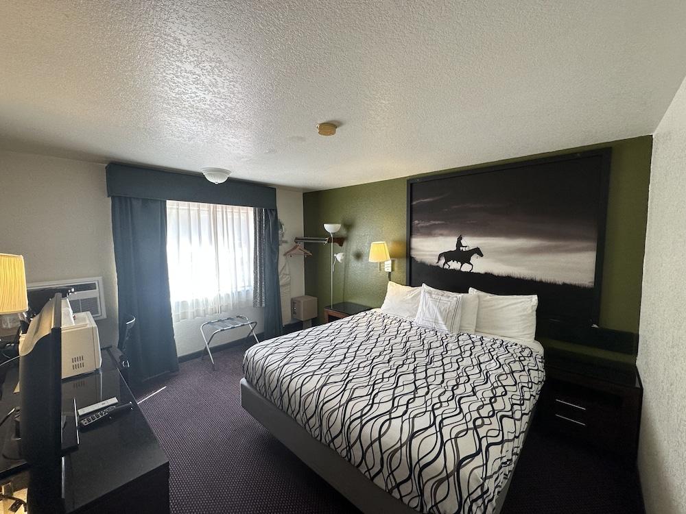Simple Rewards Inn photo 11
