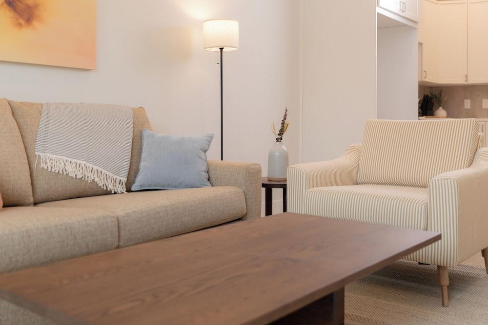 Boardwalk Suites & Residences By Kasa photo 12